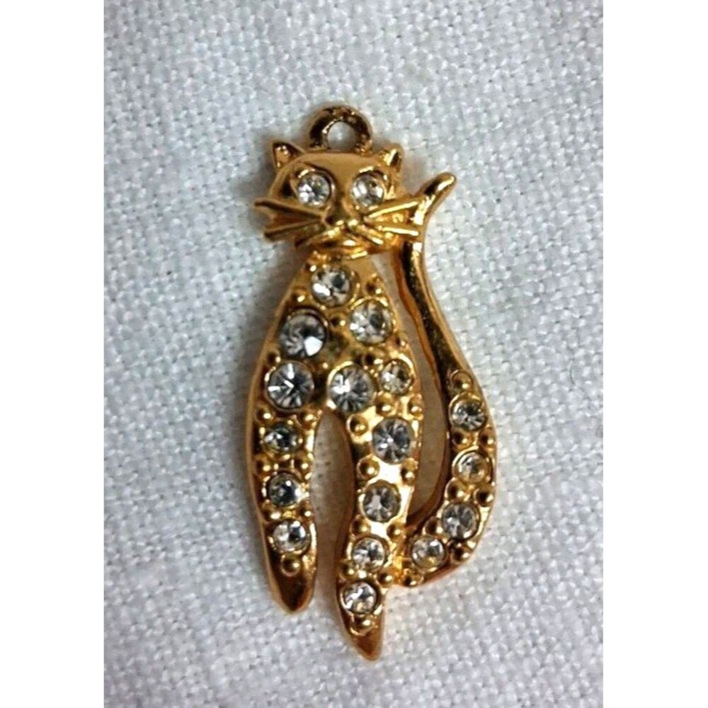 Avon Signed Vintage Gold Toned Fancy Cat With Rhinestone Eyes Pendant